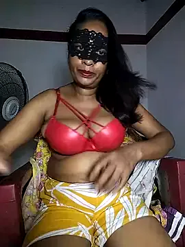 millemimi – webcam model profile photo Image 13