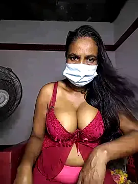 millemimi – webcam model profile photo Image 3