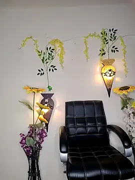 annie_volker – webcam model profile photo Image 10