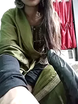 sukubb-overlord – webcam model profile photo Image 6