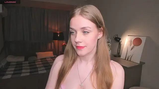 Prueberry – webcam model profile photo Image 17