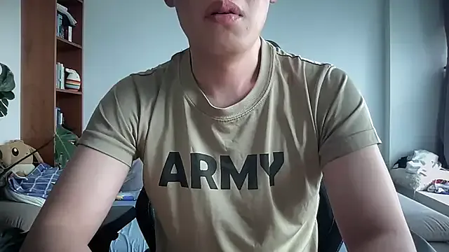 yueyue2003 – webcam model profile photo Image 3