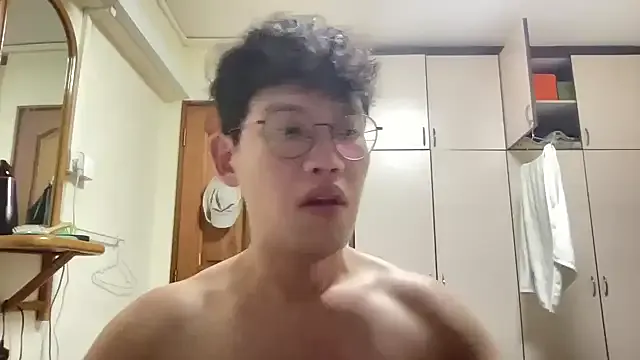 yueyue2003 – webcam model profile photo Image 8