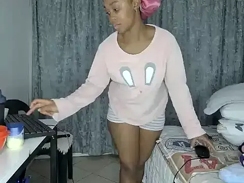 jenn_fit – webcam model profile photo Image 10