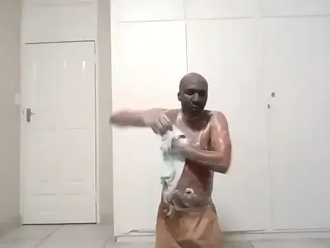 AlexAndPole – webcam model profile photo Image 5