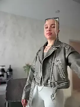 amcutefatima – webcam model profile photo Image 12