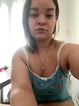 luckrose – webcam model profile photo Image 6