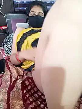 Prueberry – webcam model profile photo Image 6