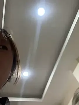 Prueberry – webcam model profile photo Image 2