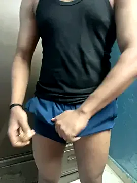 wolfan_sky – webcam model profile photo Image 17