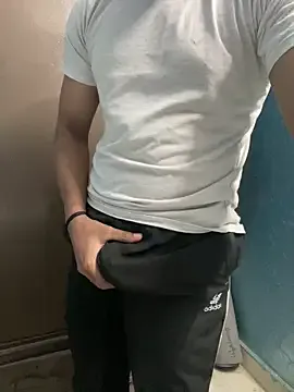 wolfan_sky – webcam model profile photo Image 19