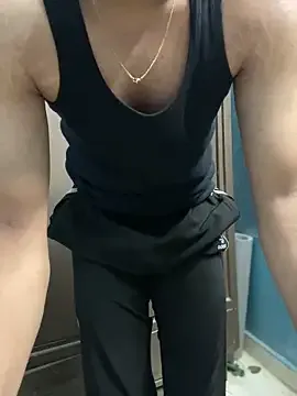 wolfan_sky – webcam model profile photo Image 5