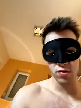 BelleLouiseVp – webcam model profile photo Image 7