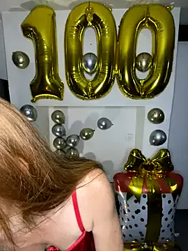hina_porn – webcam model profile photo Image 8