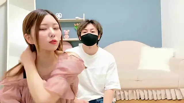 gerridae – webcam model profile photo Image 16