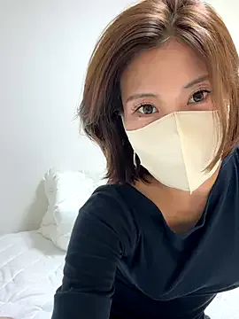 Prueberry – webcam model profile photo Image 3