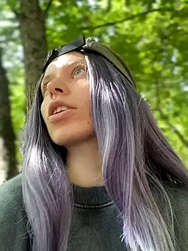 Taanni – webcam model profile photo Image 2