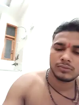 millemimi – webcam model profile photo Image 12