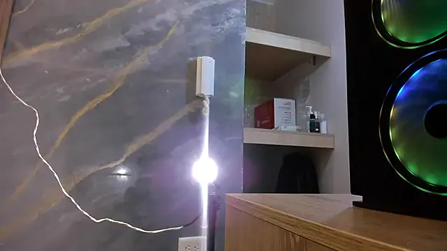 rousseblossom – webcam model profile photo