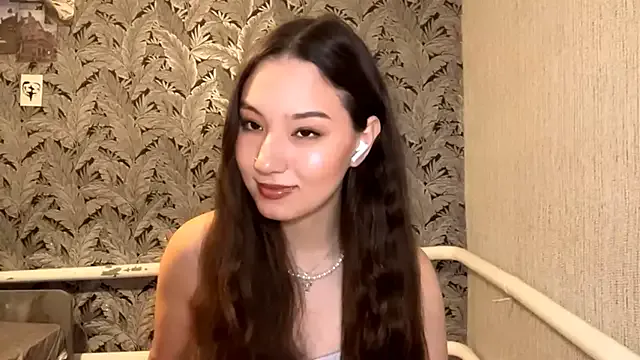 indra_cam – webcam model profile photo Image 2