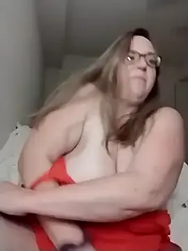 Ranting18 – webcam model profile photo Image 3
