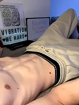 DoriDeluxe66 – webcam model profile photo Image 7
