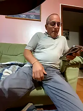 molochnaya000 – webcam model profile photo Image 17