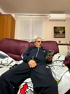 molochnaya000 – webcam model profile photo Image 18