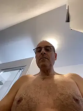 molochnaya000 – webcam model profile photo Image 5