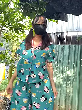 DoriDeluxe66 – webcam model profile photo Image 15