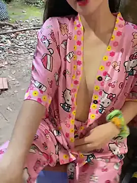 DoriDeluxe66 – webcam model profile photo Image 3