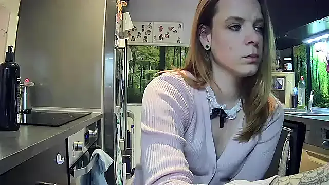 SexyMilf_37 – webcam model profile photo