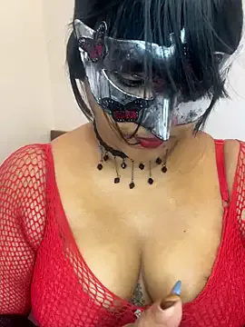 lucretiaburnaugh – webcam model profile photo Image 4