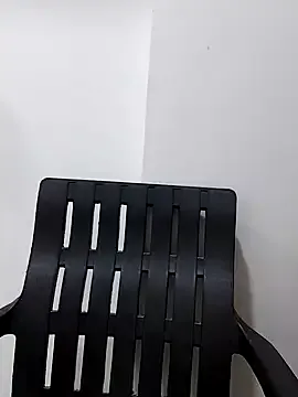 pantyless – webcam model profile photo Image 9