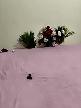 miabellee_ – webcam model profile photo Image 13