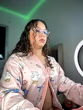 Rinamay_ – webcam model profile photo Image 19