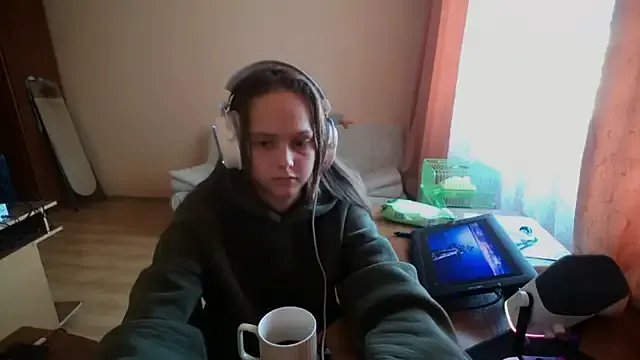 fresita_rojita – webcam model profile photo Image 2