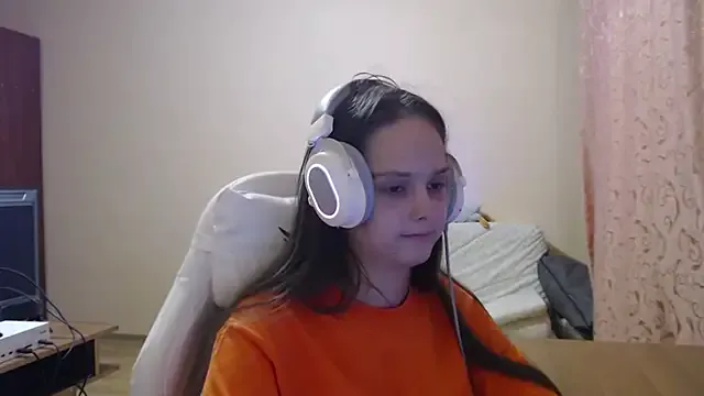 fresita_rojita – webcam model profile photo Image 6