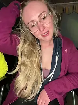greatcoincidence – webcam model profile photo Image 2