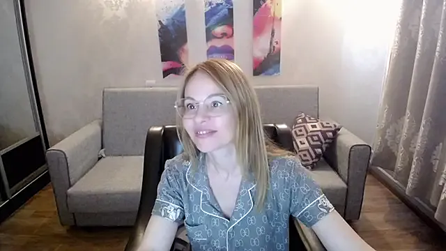 natachadiaz_ – webcam model profile photo Image 4