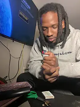 Daddyslut2_0 – webcam model profile photo Image 4