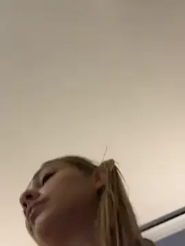 lucretiaburnaugh – webcam model profile photo Image 18