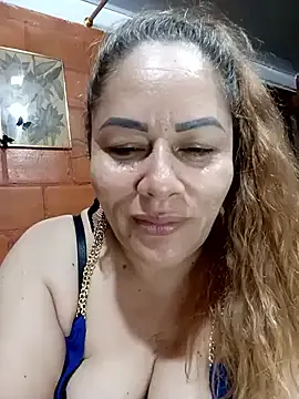 amcutefatima – webcam model profile photo Image 11