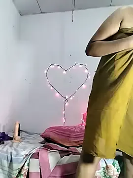 hina_porn – webcam model profile photo Image 4
