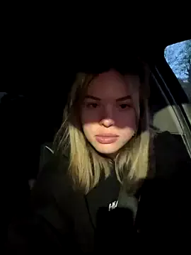 myke_xxx – webcam model profile photo Image 14