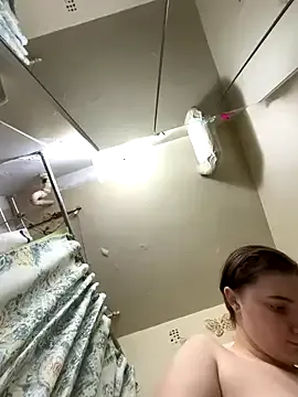 myke_xxx – webcam model profile photo Image 3