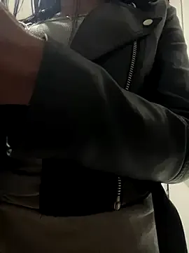 violetmist666 – webcam model profile photo Image 2