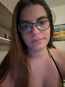 StarKristy – webcam model profile photo Image 7