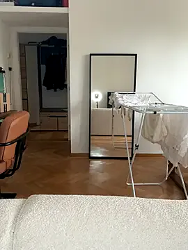 vivy_star – webcam model profile photo Image 3