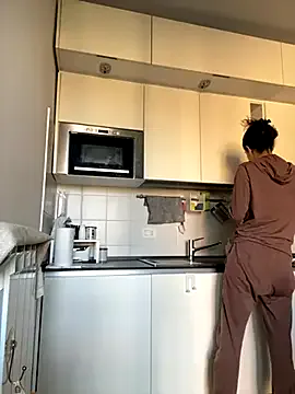 sussi_sotto – webcam model profile photo Image 16